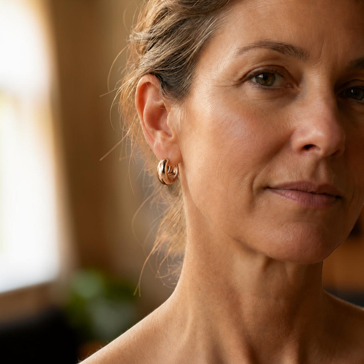 Mary's Hull Copper Earrings